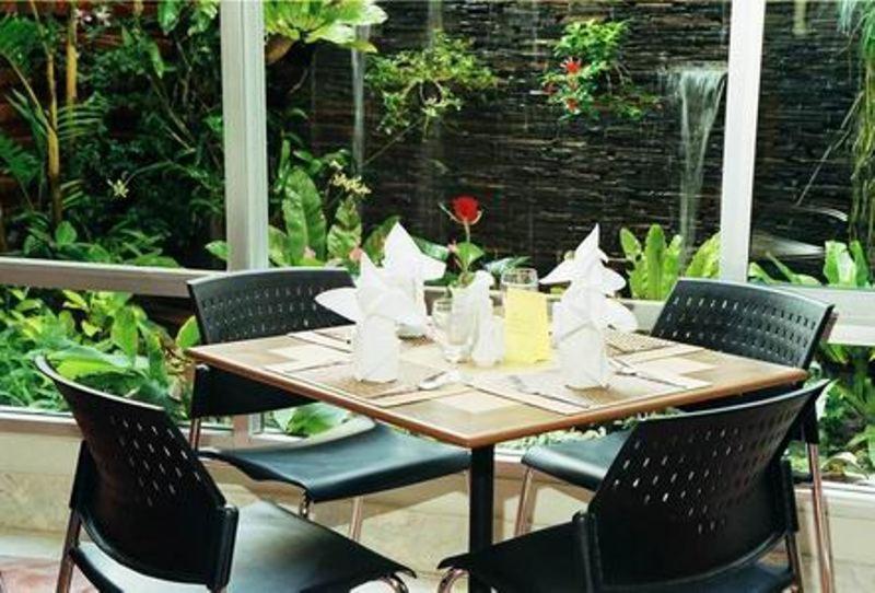 Hatyai Golden Crown Hotel Hatjaj Kültér fotó