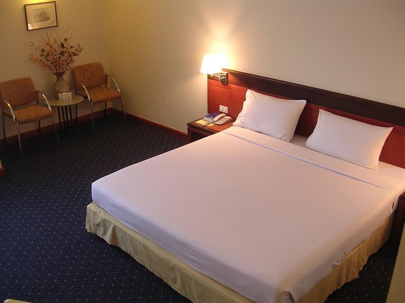 Hatyai Golden Crown Hotel Hatjaj Kültér fotó