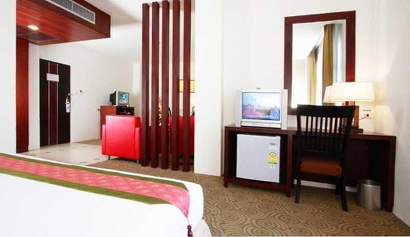 Hatyai Golden Crown Hotel Hatjaj Kültér fotó