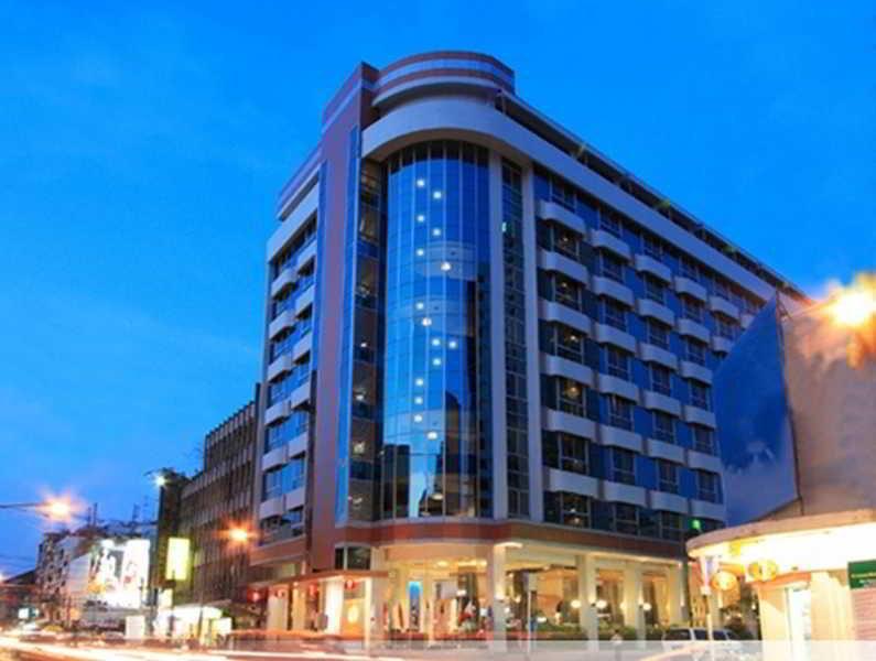 Hatyai Golden Crown Hotel Hatjaj Kültér fotó